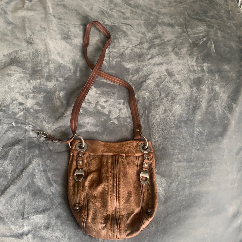 b. makowsky leather crossbody